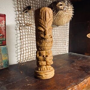 Tiki Statue